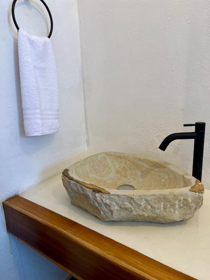 Hotel Colonial Airport *