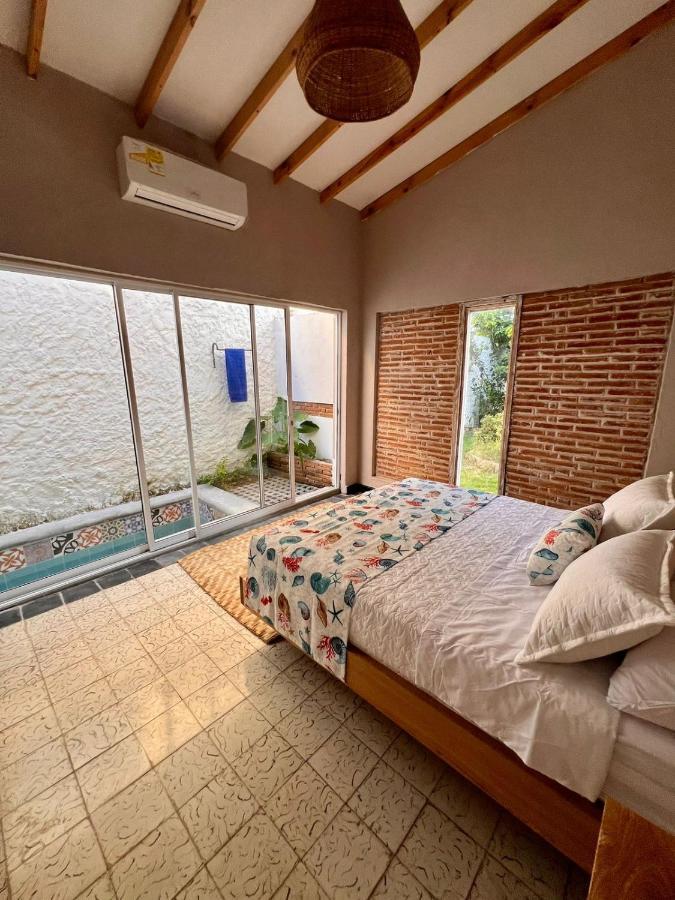 Colonial Airport * Cartagena