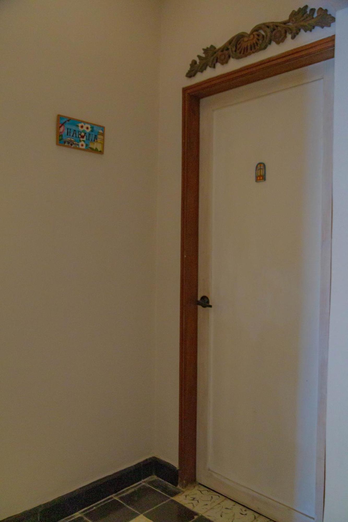 Hotel Colonial Airport