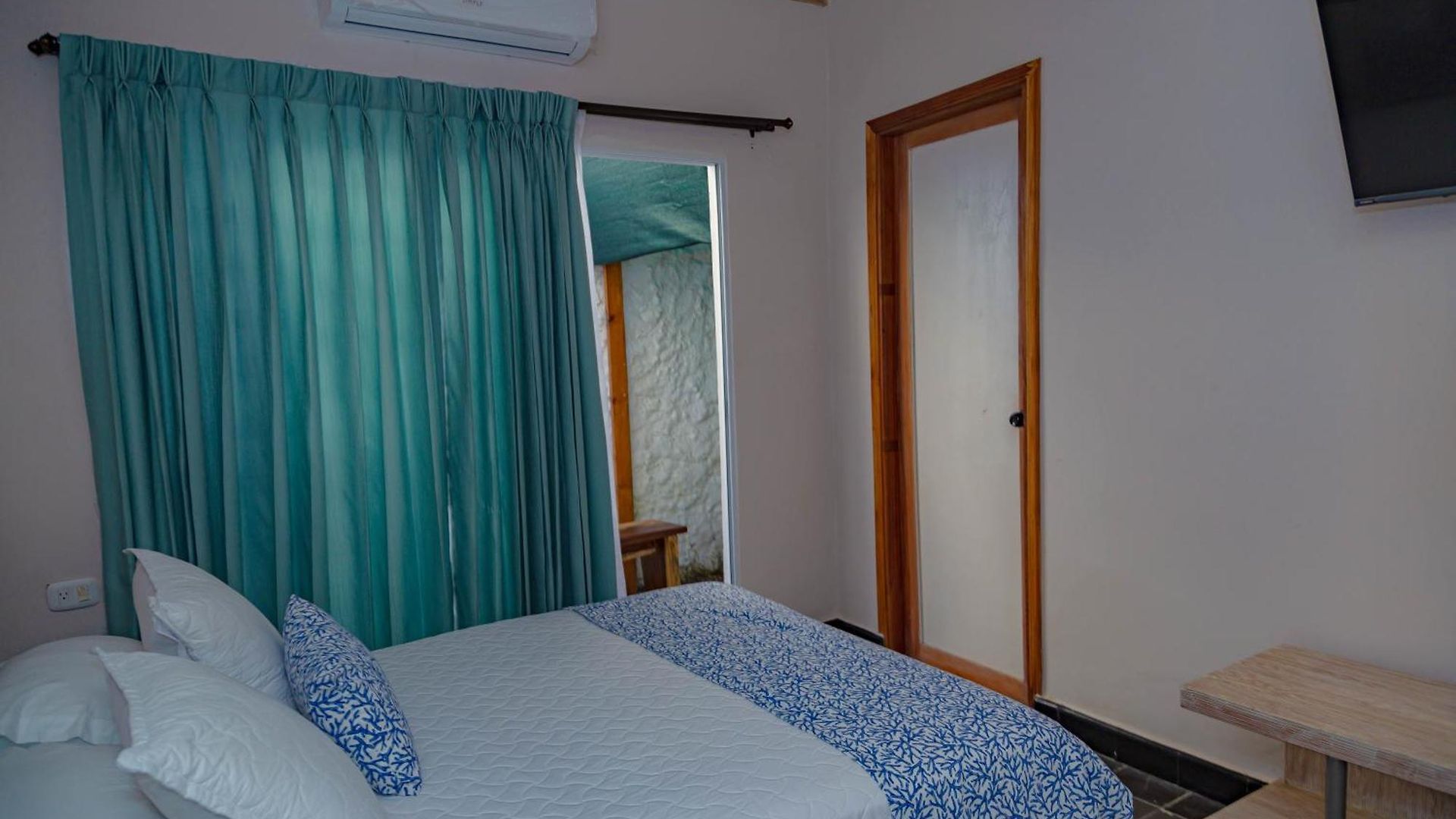 Colonial Airport Hotel Cartagena