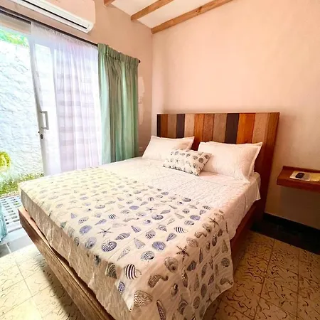 Colonial Airport Hotel