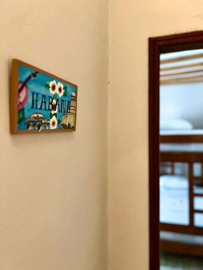 Hotel Colonial Airport