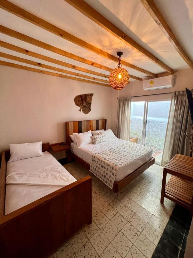 Colonial Airport Cartagena